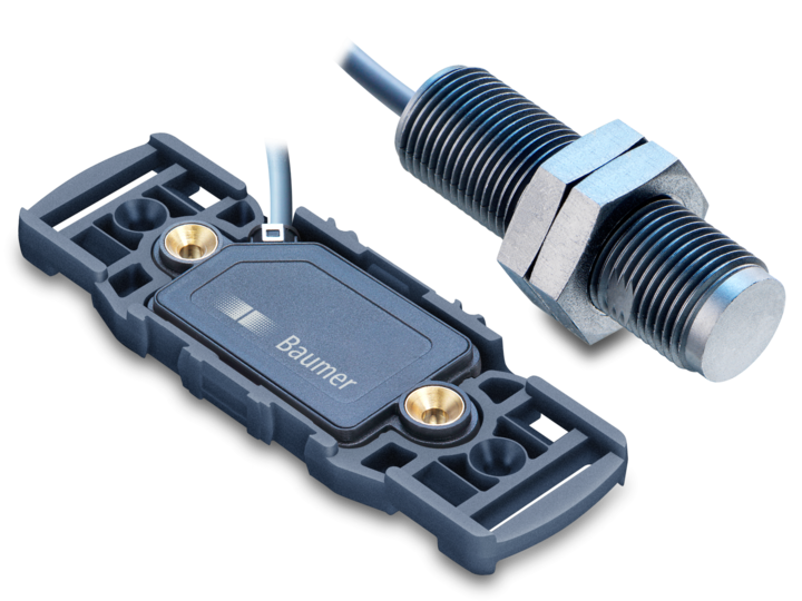 Capacitive level switches